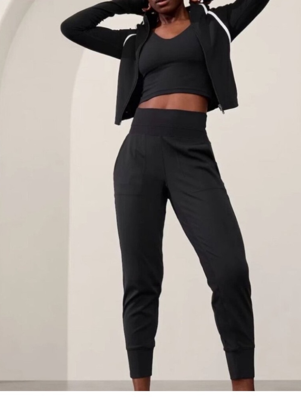 ATHLETA Venice High
Rise Jogger Black Size L/T.